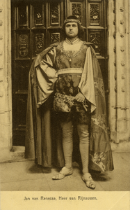 221959 Portret van Jan van Renesse, voorgesteld door H.C. Hooft Hasselaer, deelnemer in de maskeradeoptocht tijdens de ...